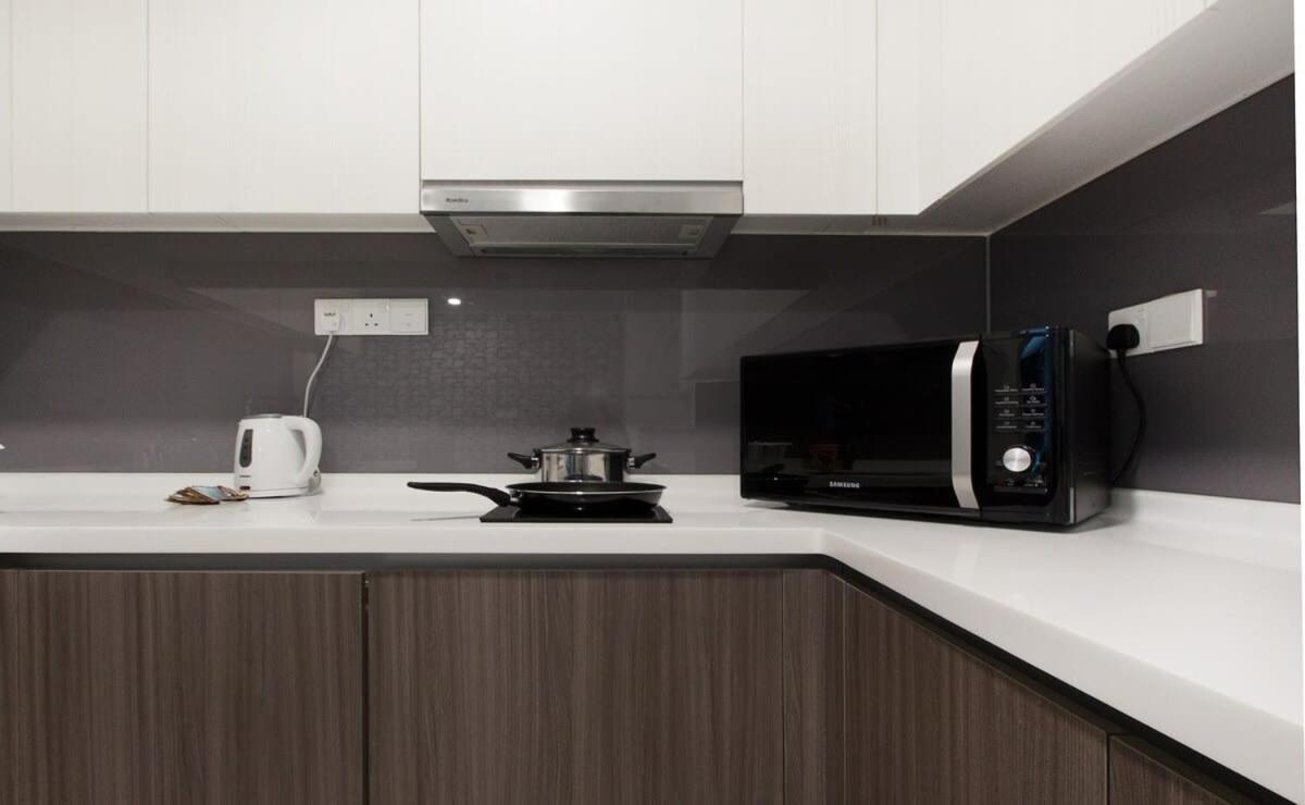 Modern, High Floor Suasana Suites 05 In Jb Johor Bahru Luaran gambar